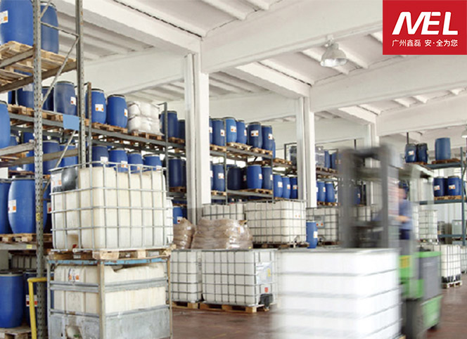 化工物品很危險(xiǎn)，儲(chǔ)存使用過程很重要！