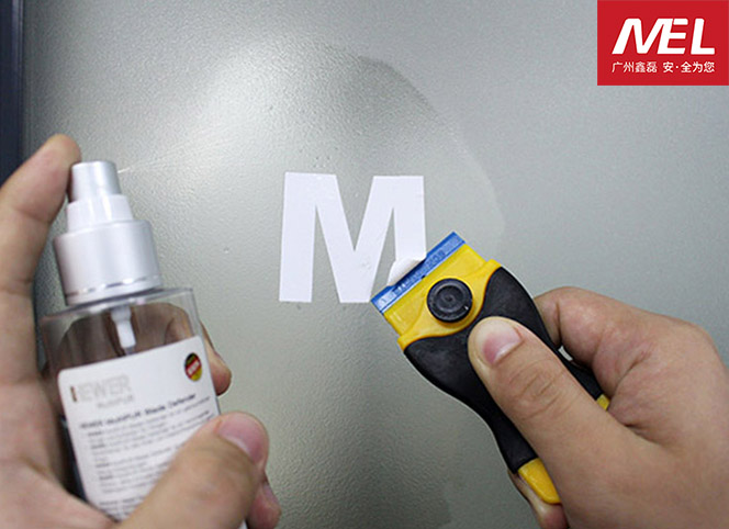 貼紙以及不干膠難清除，HEWER清潔刮刀安全刀具就能輕松搞定！